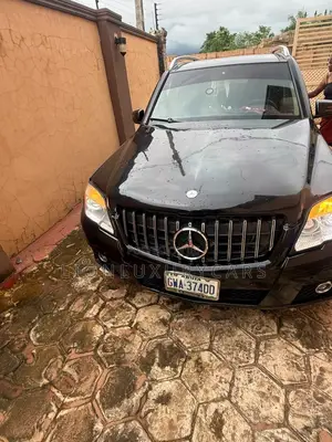 Mercedes-Benz GLK-Class 2010 Black