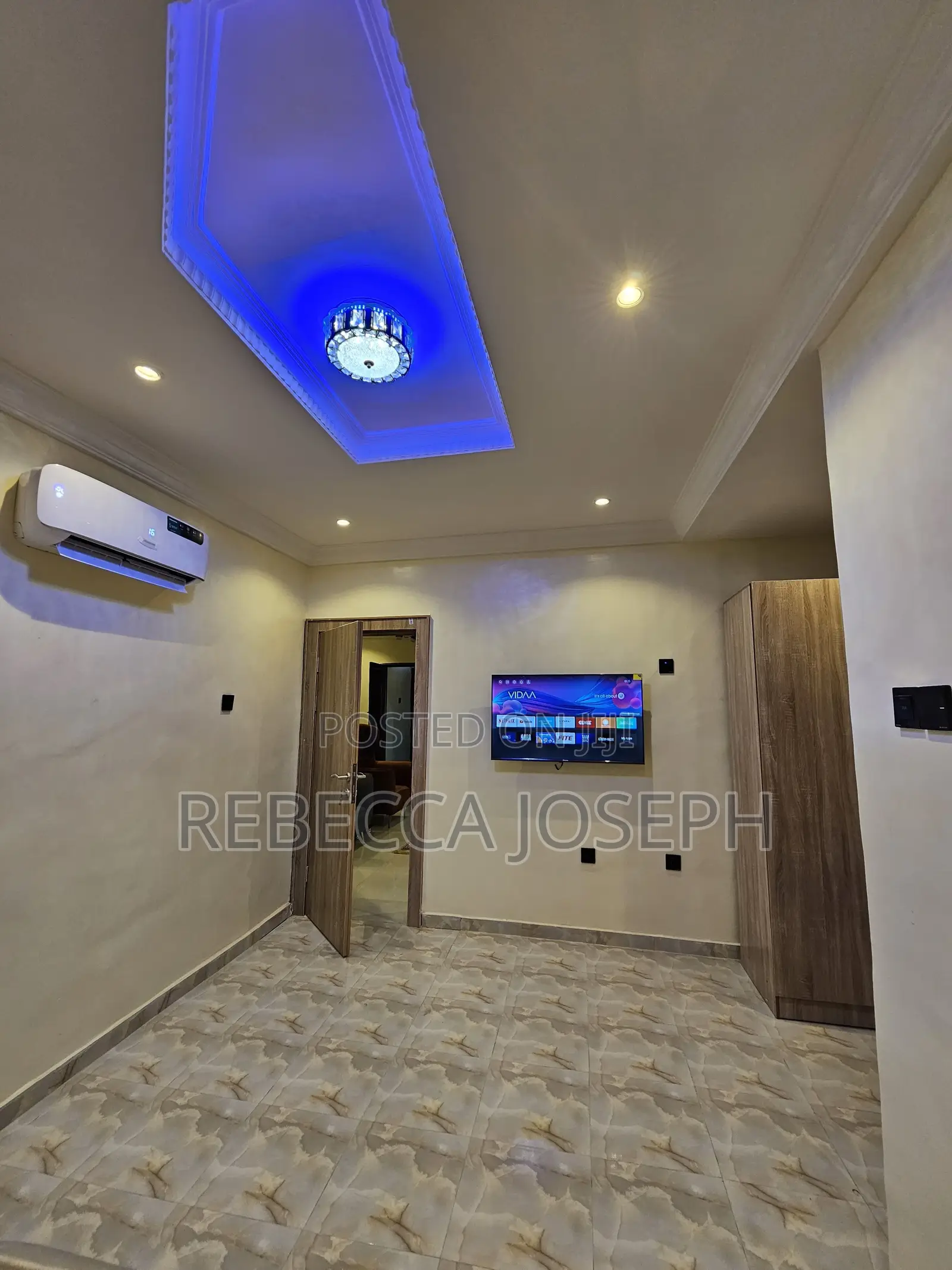 Advena Service Apartment