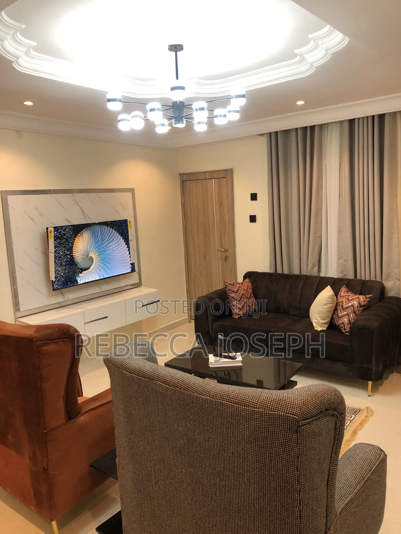 Advena Service Apartment