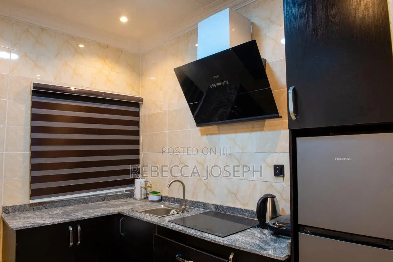 Advena Service Apartment