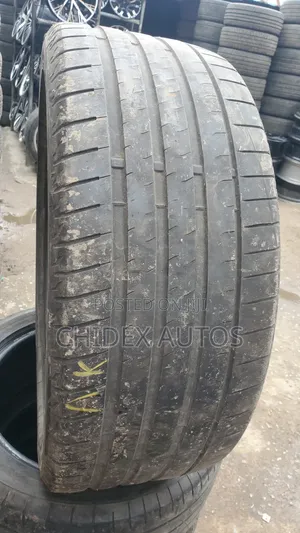 265/40 R22 First Grade Tokunbo Tyer #