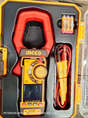 AC/Dc Clamp Meter