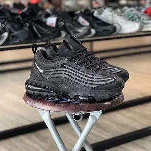 Nike Nic Zoom