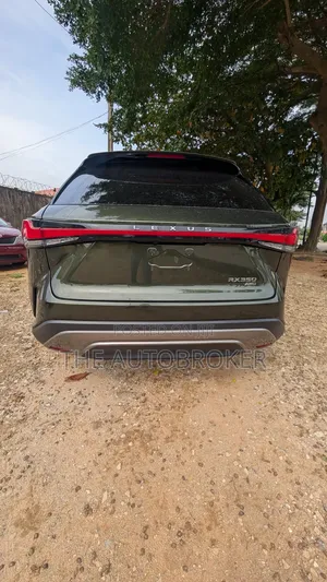 Lexus RX 2023 Green