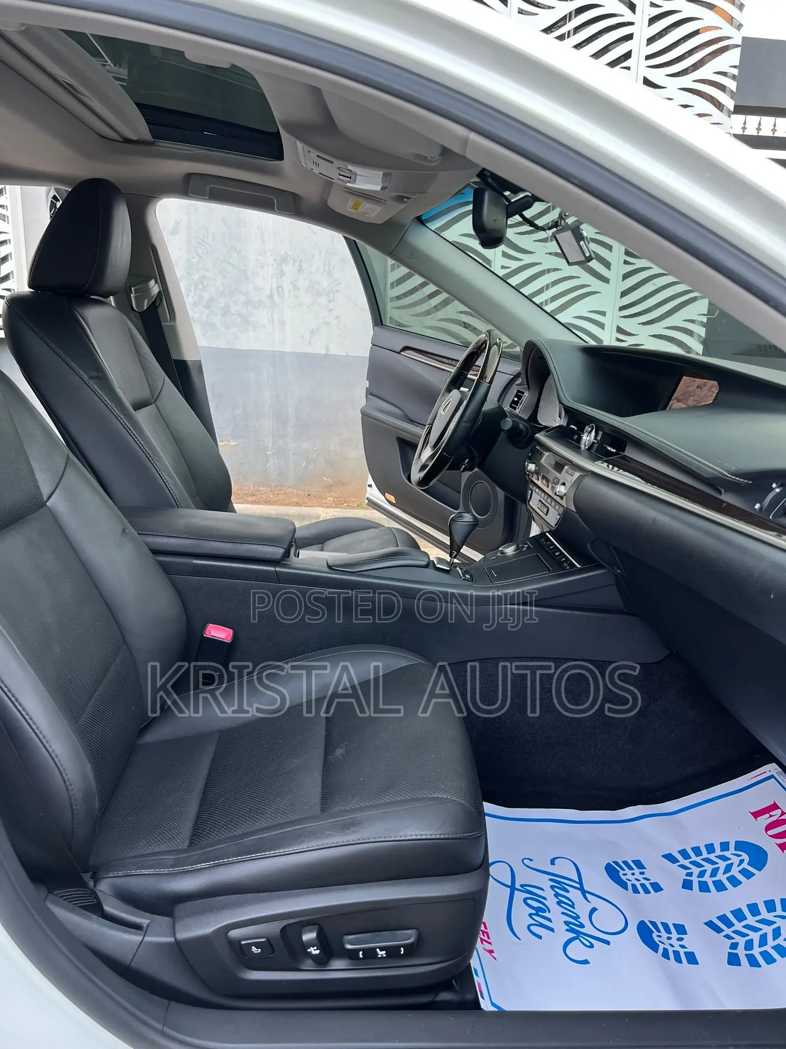 Lexus ES 350 FWD 2014 White