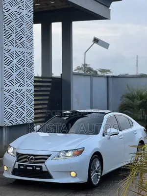 Lexus ES 350 FWD 2014 White