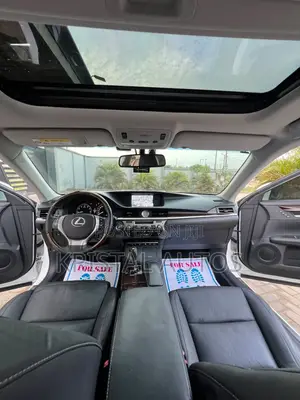Lexus ES 350 FWD 2014 White