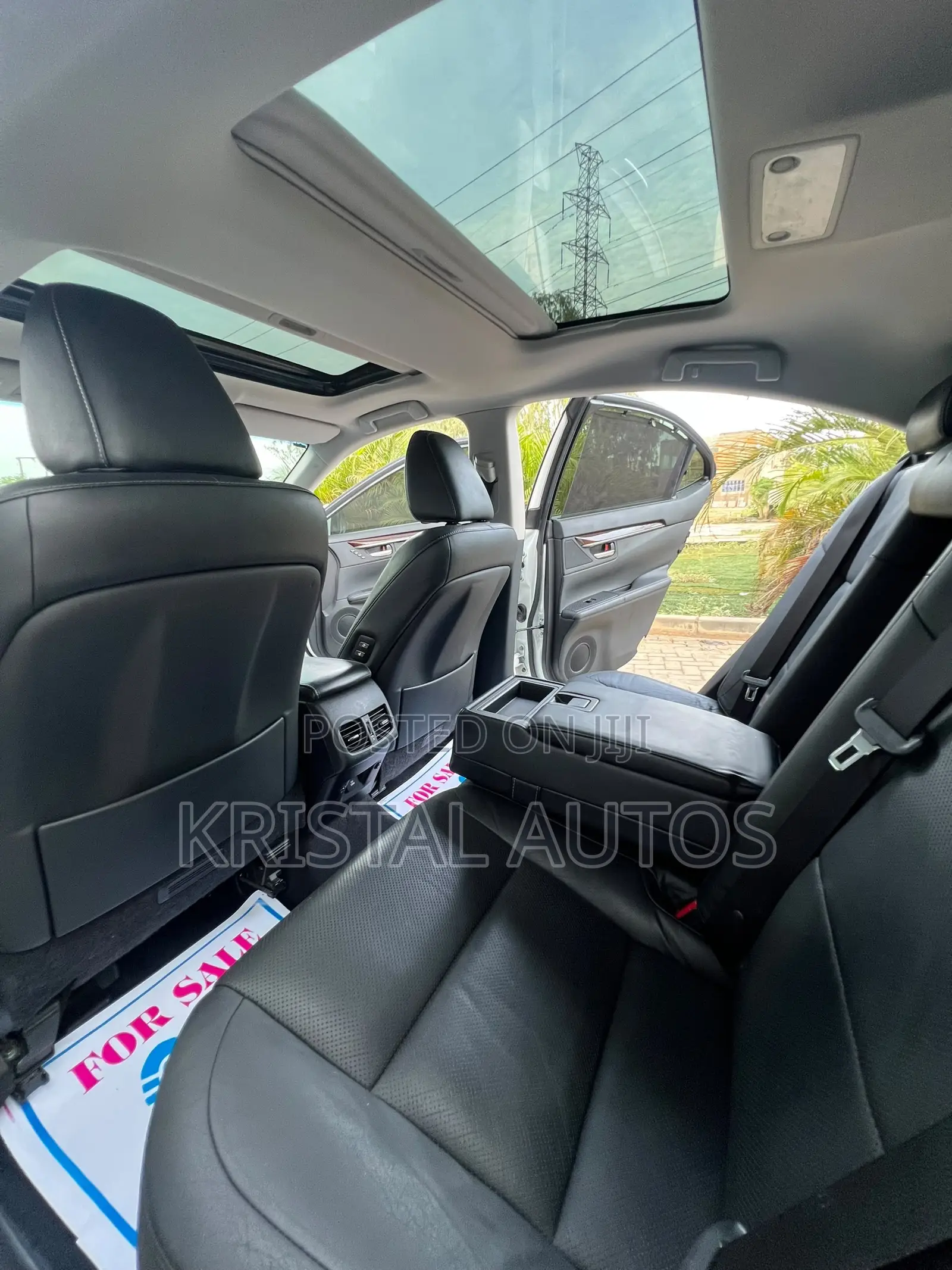 Lexus ES 350 FWD 2014 White