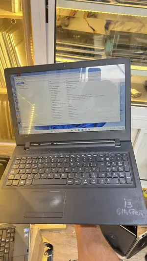 Laptop Lenovo IdeaPad 110 8GB Intel Core i3 HDD 320GB