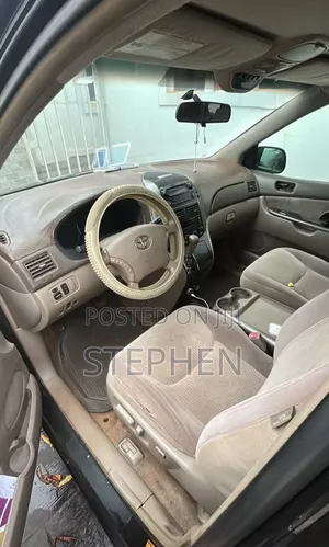 Toyota Sienna 2007 Black