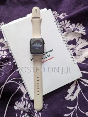 Apple Watch Series 9 45mm