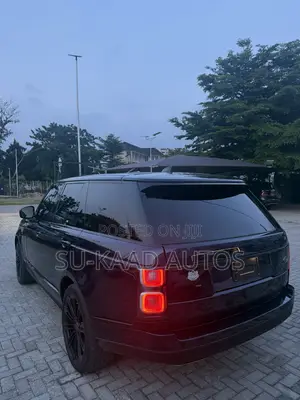 Land Rover Range Rover Evoque 2022 Blue