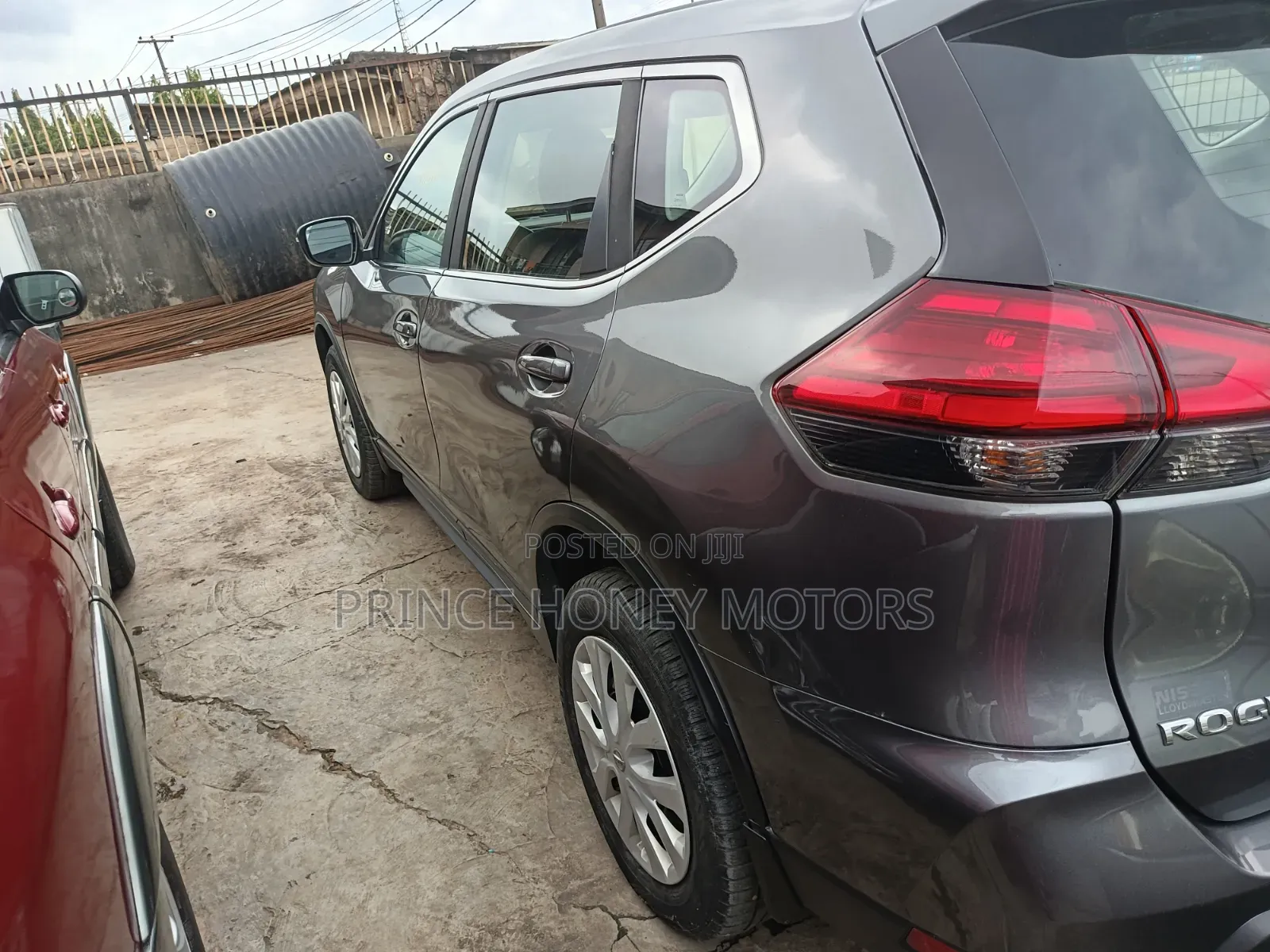 Nissan Rogue S AWD 2017 Gray