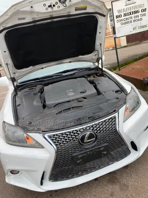 Lexus IS 250 Automatic 2010 White