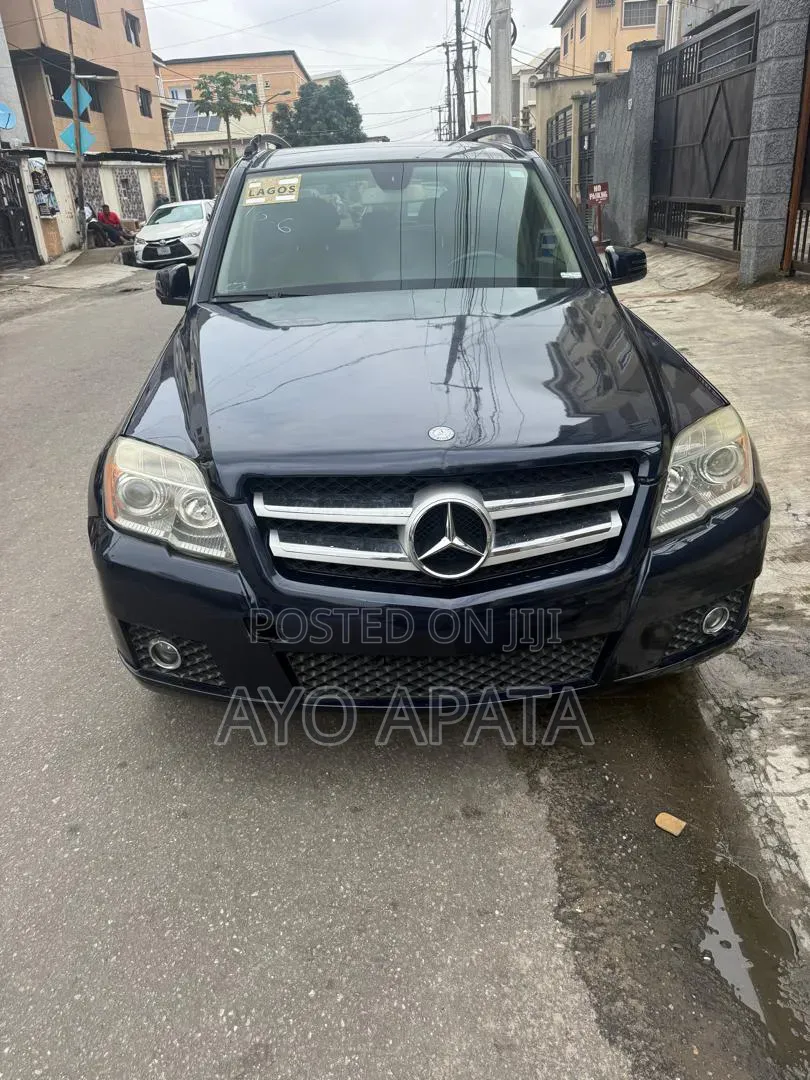 Mercedes-Benz GLK-Class 2012 Blue