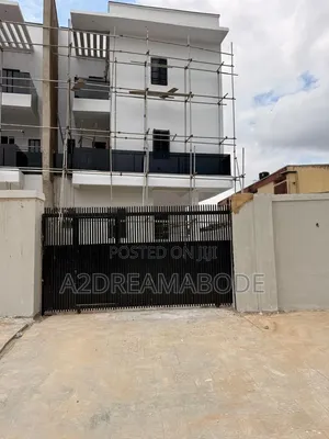 4bdrm Duplex in Ogudu Gra for sale