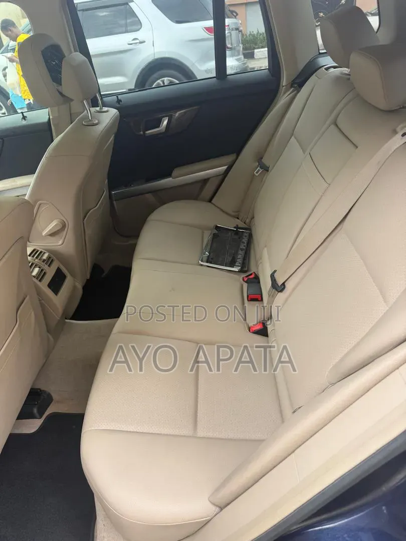 Mercedes-Benz GLK-Class 2012 Blue