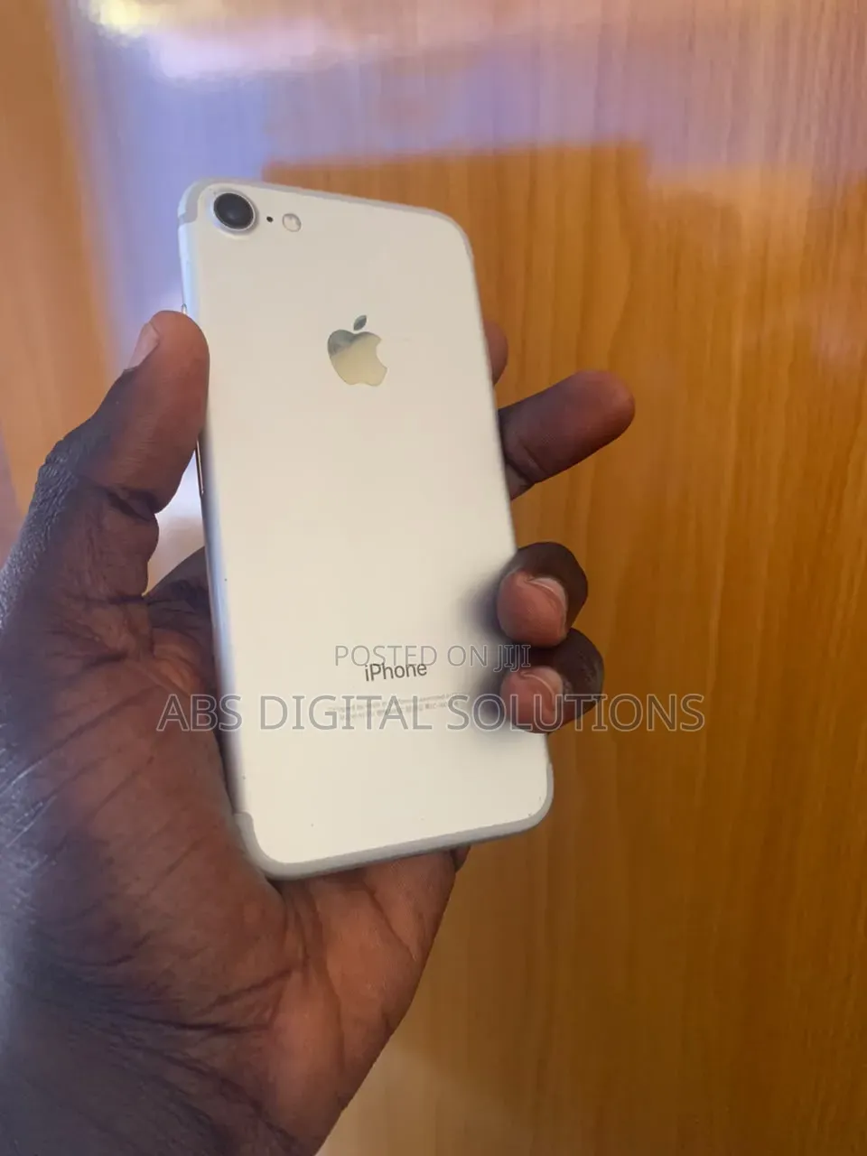 Apple iPhone 7 32 GB White