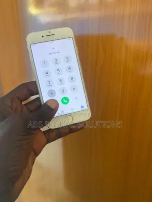 Apple iPhone 7 32 GB White