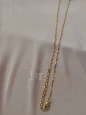 Elegant Gold-Plated Chain Necklace