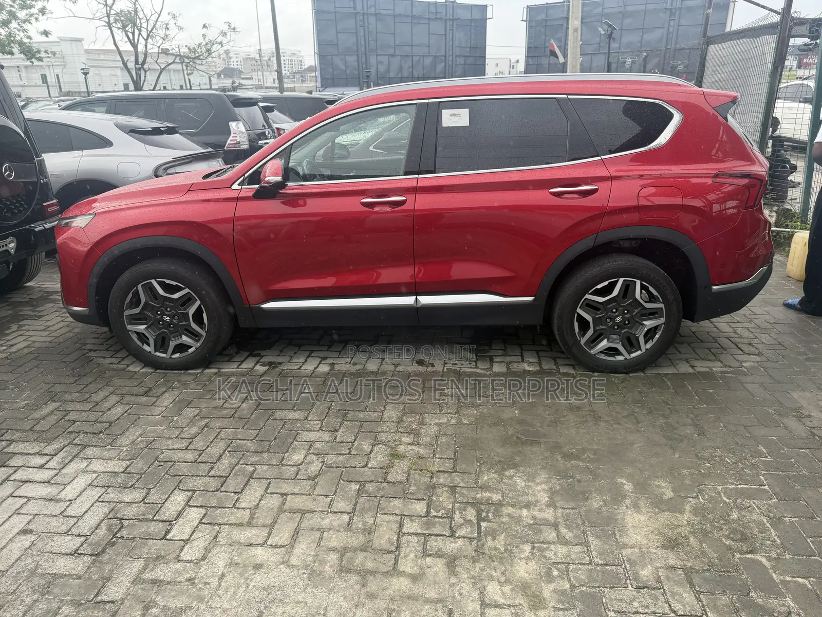 Hyundai Santa Fe 2022 Red