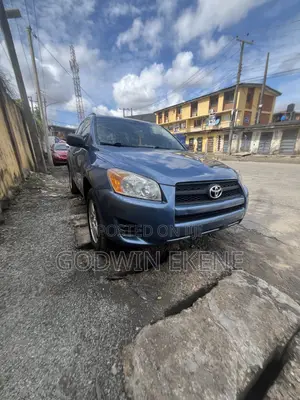 Toyota RAV4 2013