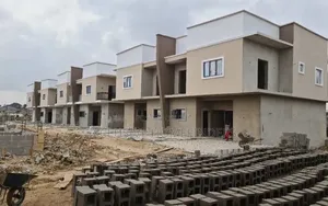 4bdrm Townhouse/Terrace in Rose Gardens, Isheri North for sale