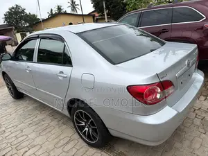 Toyota Corolla 1.8 VVTL-i TS 2007 Silver