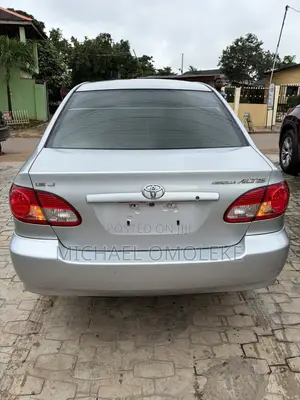 Toyota Corolla 1.8 VVTL-i TS 2007 Silver