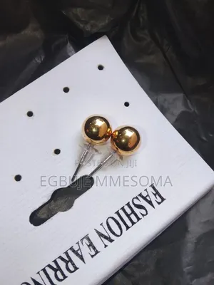 Beautiful Earrings for Occasions