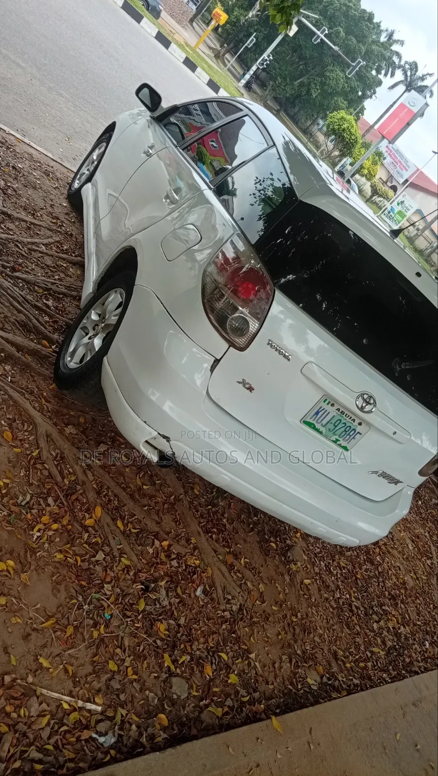 Toyota Matrix 2006 White