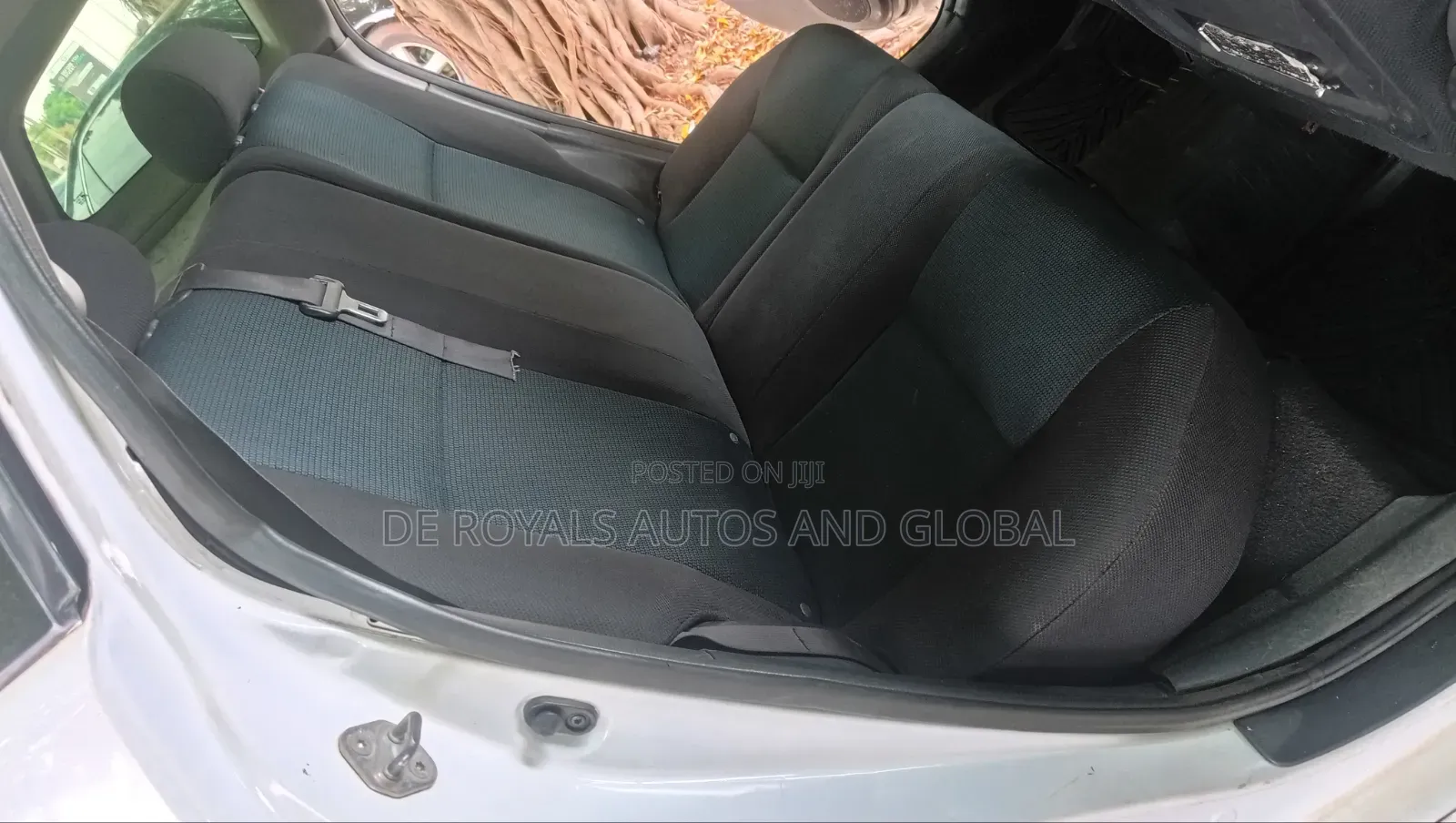 Toyota Matrix 2006 White