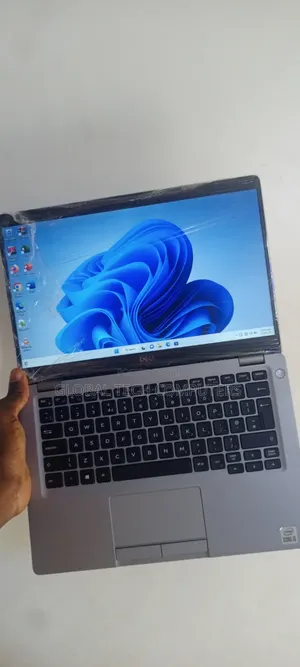 Laptop Dell Latitude 5310 8GB Intel Core i5 SSD 256GB