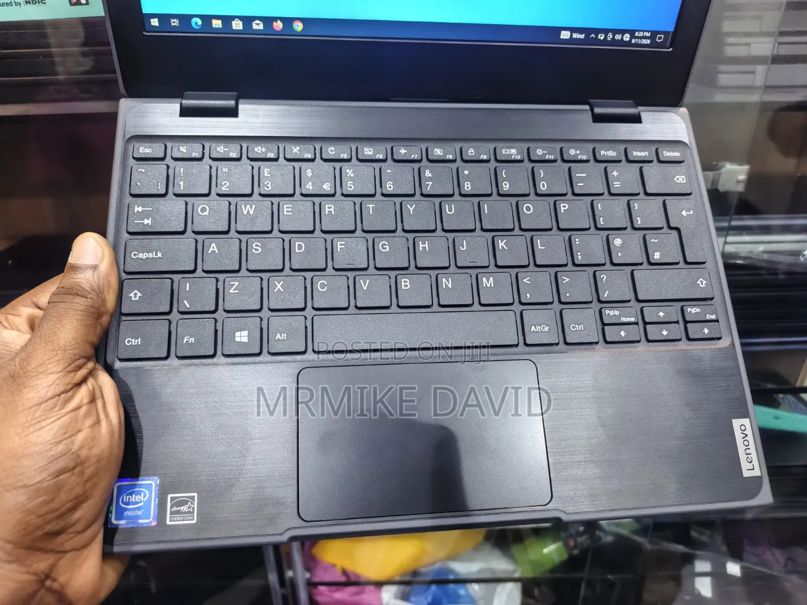 Laptop Lenovo 100e 4GB Intel SSD 60GB