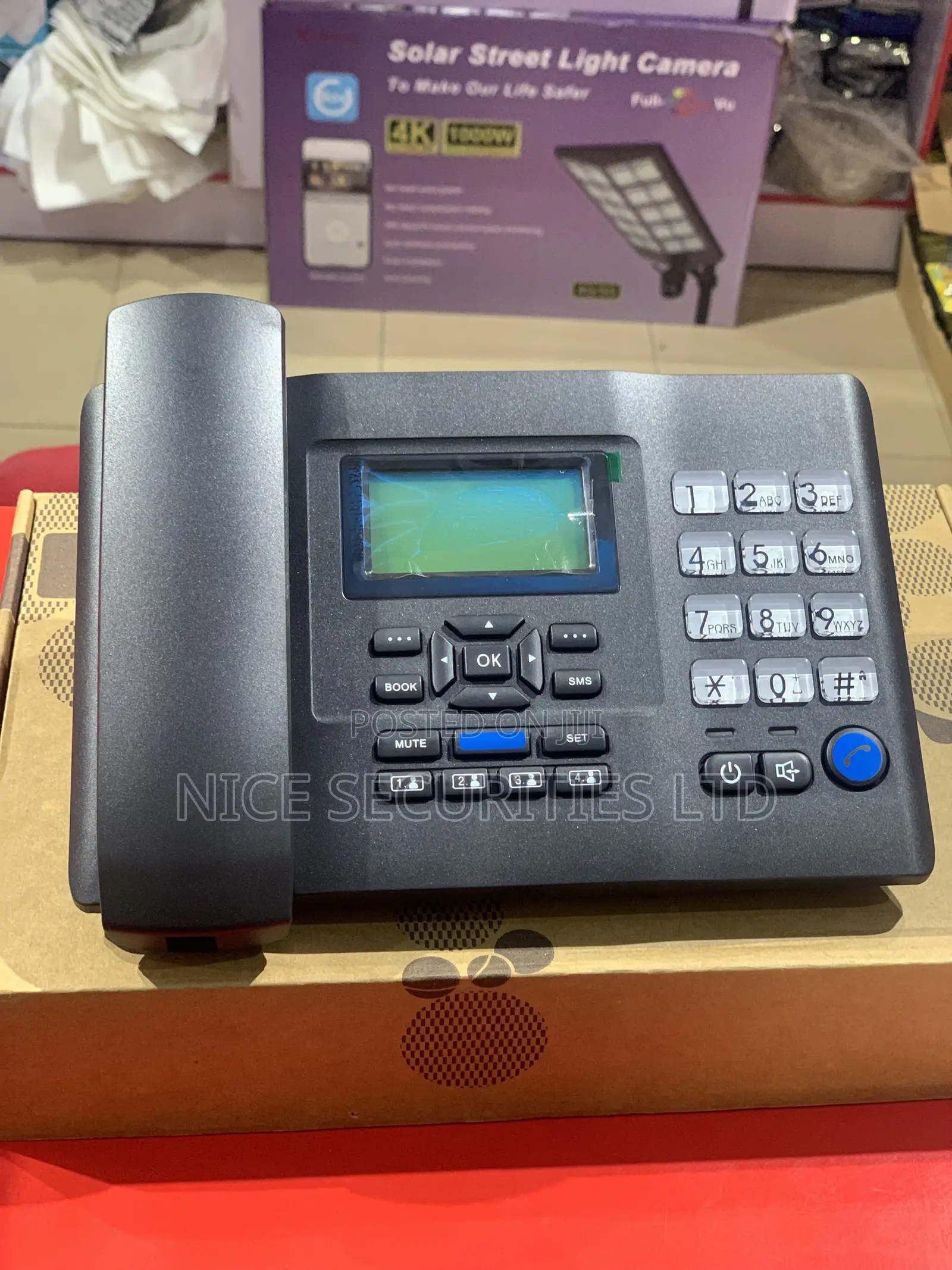 F501 GSM Telephone