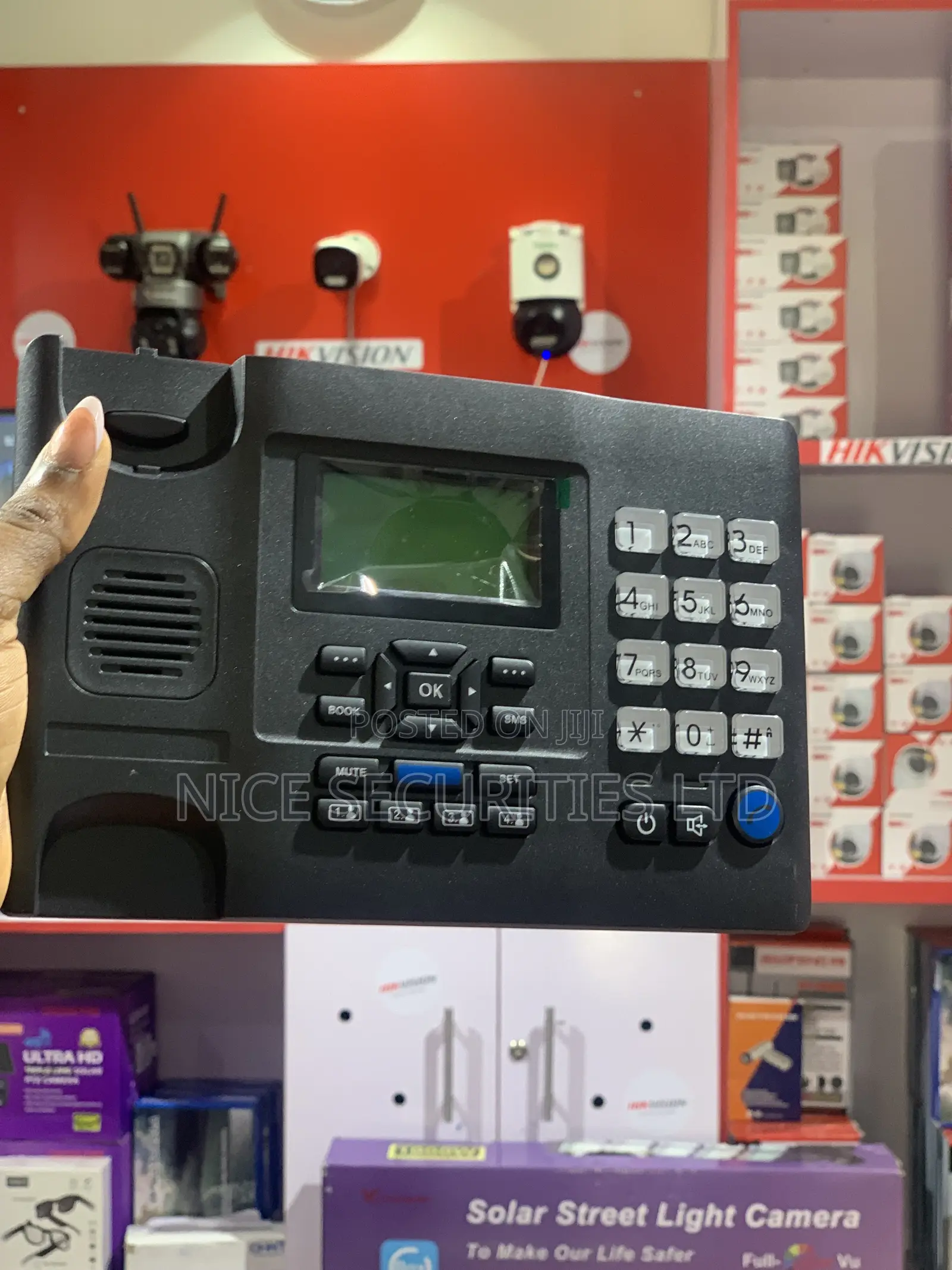 F501 GSM Telephone