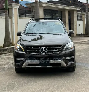 Mercedes-Benz M Class 2012 Brown