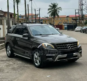 Mercedes-Benz M Class 2012 Brown