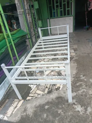 Students Iron Bed
