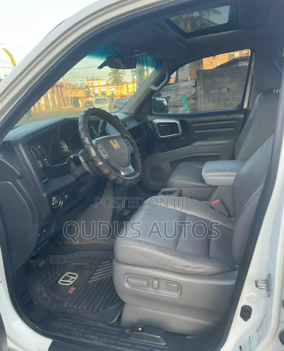 Honda Ridgeline 2011 White