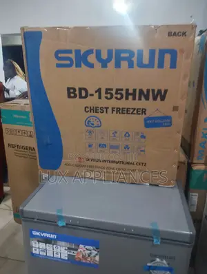 New SKYRUN 155L Chest Freezer for Everyday Storage