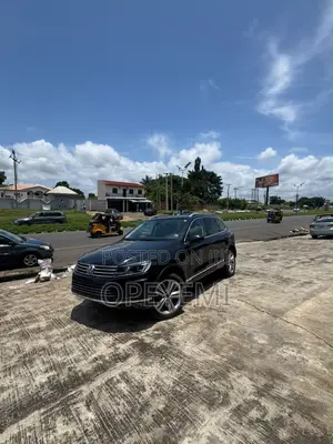 Volkswagen Touareg 2016 Black