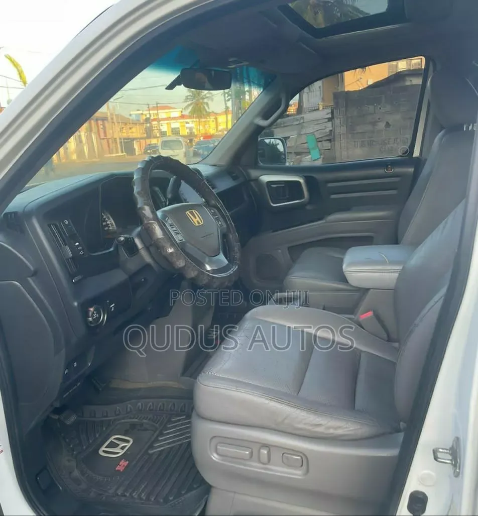 Honda Ridgeline 2011 White