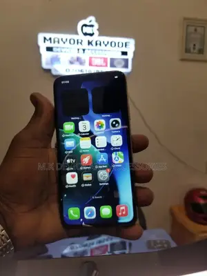 Apple iPhone 11 Pro Max 64 GB Gold