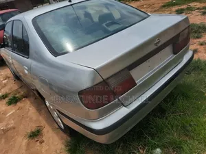 Nissan Primera 1999 Silver