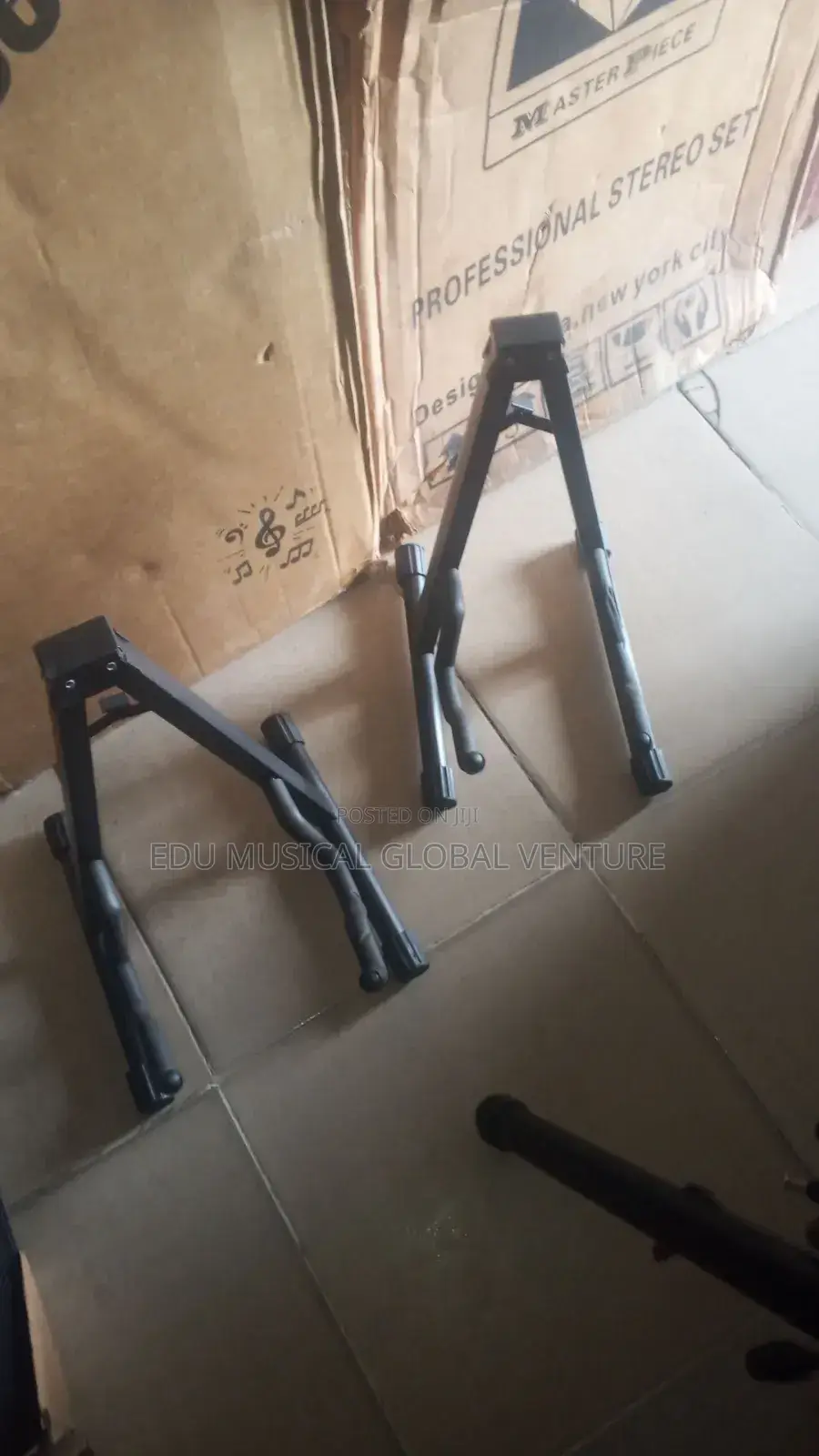 Guitar Stand