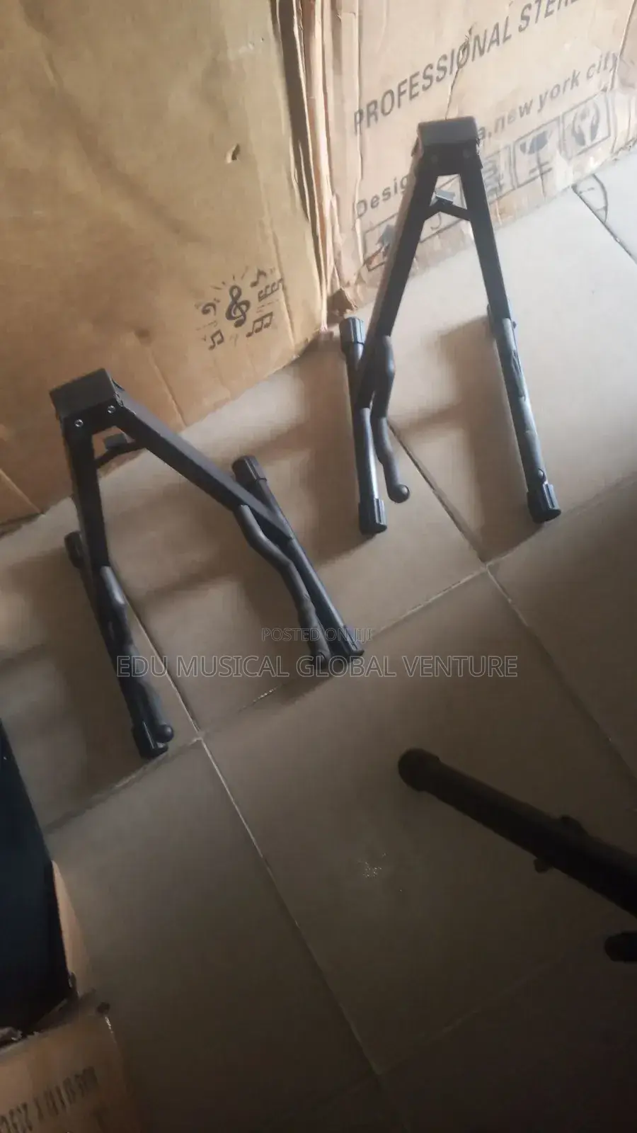 Guitar Stand