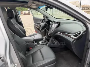 Hyundai Santa Fe Limited AWD 2017 Silver