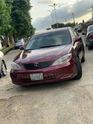 Toyota Camry LE 4dr Sedan (2.4L 4cyl 4A) 2004 Red