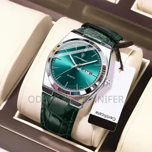 Poedagar Sleek Leather Watch